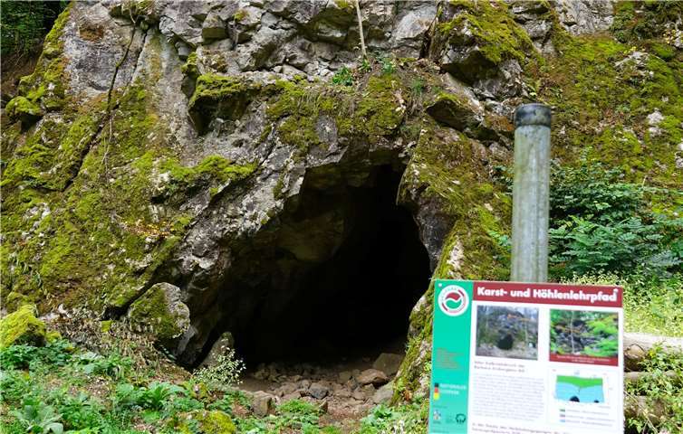 Auch der Höhlenlehrpfad wird am 6. Oktober erwandert. Foto: Rainer Lemmer