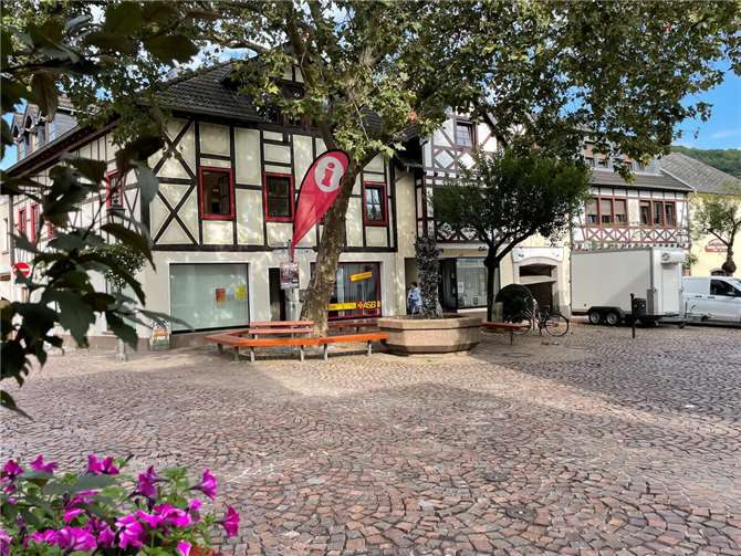 Auch der Infopoint in Heimersheim wird geschlossen.  Foto: ROB
