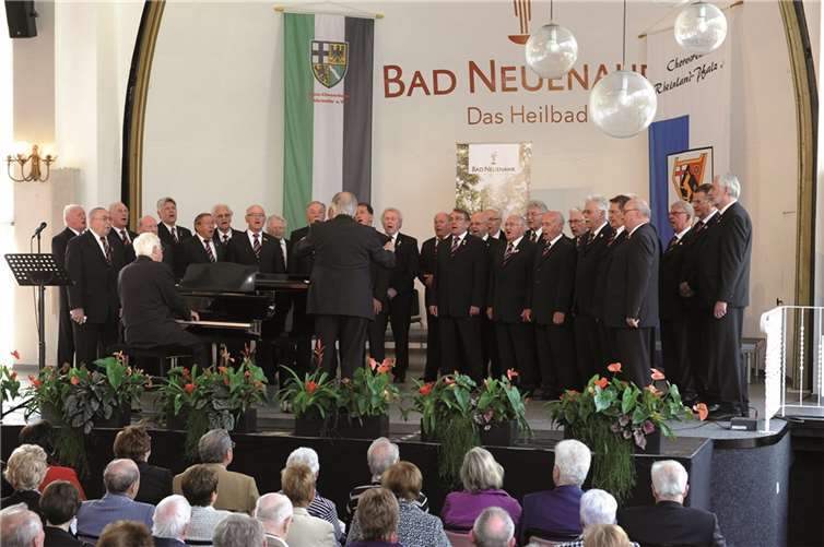 Auch der MGV Ahrweiler war beim Kreis-Chorkonzert zu Gast.