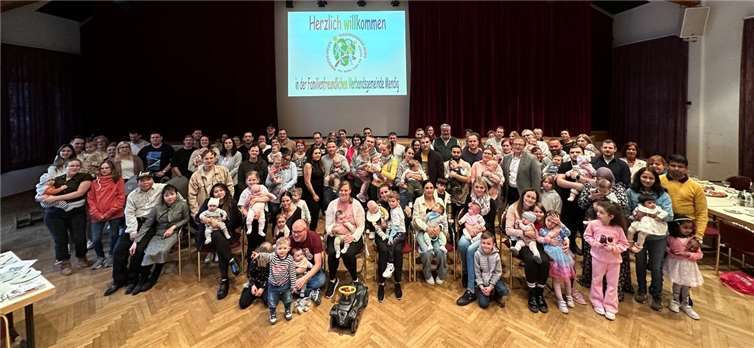 Auch die 37. Auflage des Willkommensabends für die Neugeborenen in der Verbandsgemeinde Mendig war wieder ein erfolgreiches Stelldichein für Familien.  Foto: VG-Verwaltung Mendig/Pauly