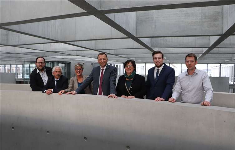 Auch die Arbeit des Bundestagsabgeordneten Josef Oster und seinem Team wird derzeit durch das Corana-Virus stark beeinflusst. Der Abgeordnete und seine Mitarbeiter werden mit vielen Fragen und Sorgen von Bürgerinnen und Bürgern konfrontiert. Foto: privat