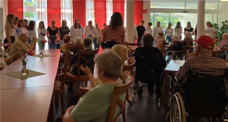 Auch die Bewohner der Seniorenheime waren begeistert.