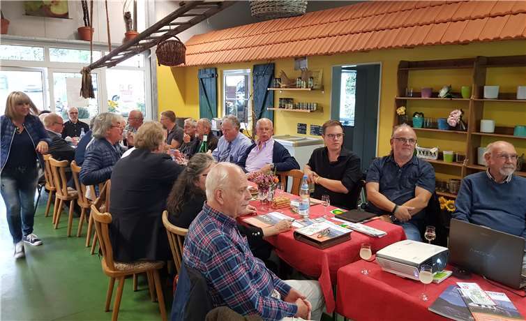 Auch die Bürger können einen Beitrag zur Energiewende leisten: Groß war das Interesse bei einer Informationsveranstaltung der CDU Unkel. Foto: privat
