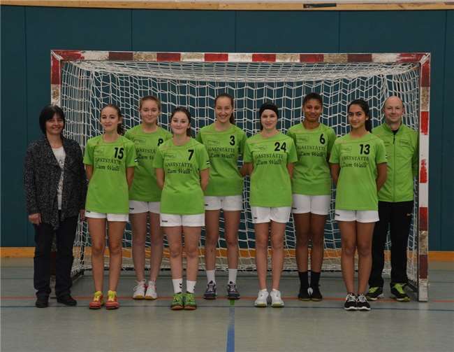 Auch die C-Juniorinnen dürfen sich der Unterstützung der Sponsoren sicher sein.