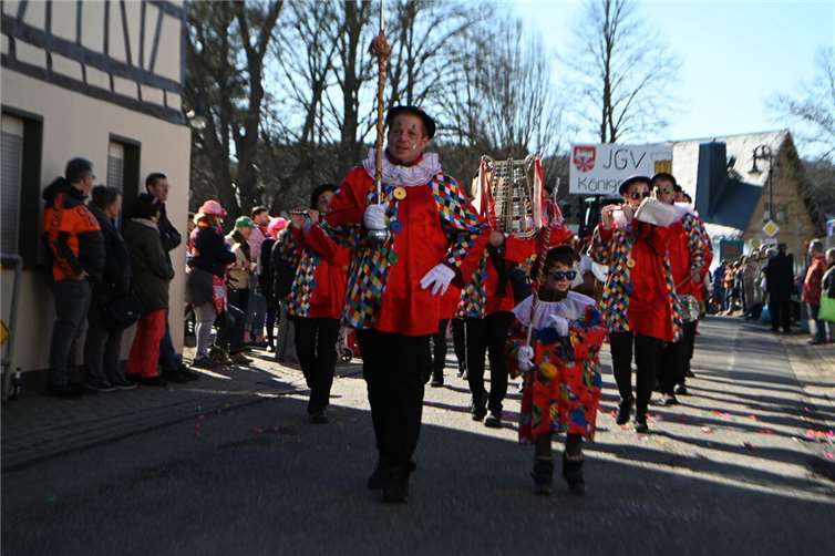 Auch die Dorfmusikanten Bengen waren mit dabei.  Foto: privat