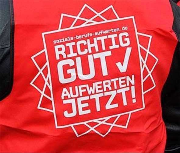 Auch die Gewerkschaften setzen sich für eine Aufwertung der sozialen Beruf ein. privat