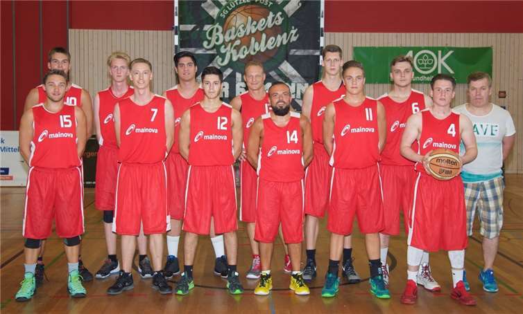 Auch die Herrenmannschaft sieht der Saison optimistisch entgegen.Rolf Knopp