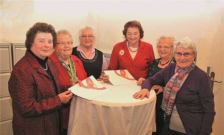 Auch die Jubilare der kfd Fritzdorf/Arzdorf gratulierten zum 60-jährigen Bestehen. privat