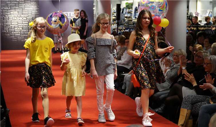 Auch die Kids zeigten, was in ihrer Welt angesagt ist. Fotos: SOT