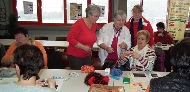 Auch die Kreativ- und Nähkurse sind gut besucht.röhrig-forum
