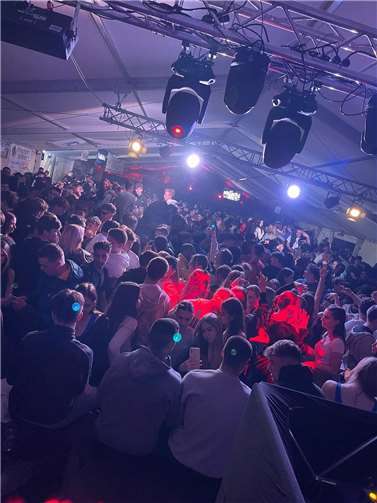 Auch die Party kommt nicht zu kurz.  Foto: privat