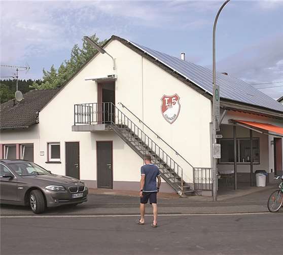 Auch die Sanierungsarbeiten am Nebengebäude des Sportplatzes sind abgeschlossen.  RÜ