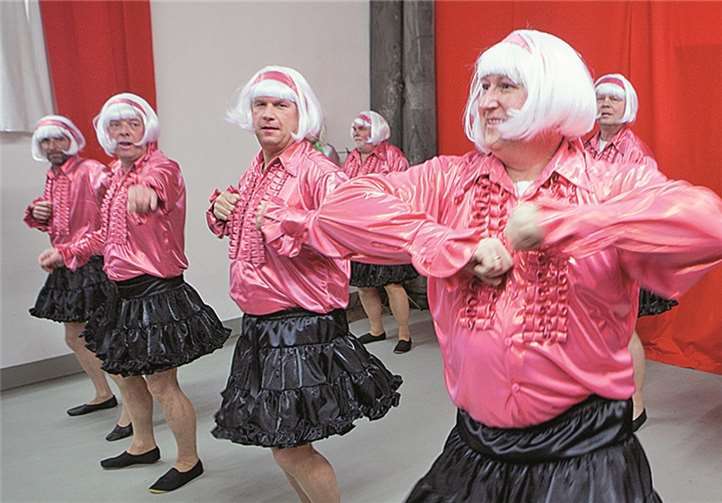 Auch die Showtanzgruppe „Burgelfen“ aus Adendorf sorgte für die Unterhaltung des Publikums.