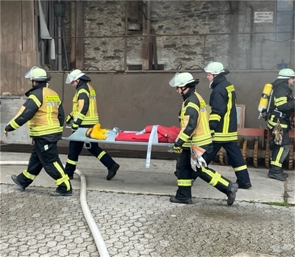 Auch die Suche und Bergung der vermissten Personen wurde geübt.