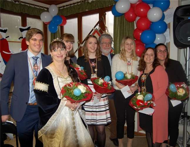 Auch die Trainerinnen wurden geehrt sowieEdmund Hommen für seine Hilfe beim Wagenbau. Foto: FA