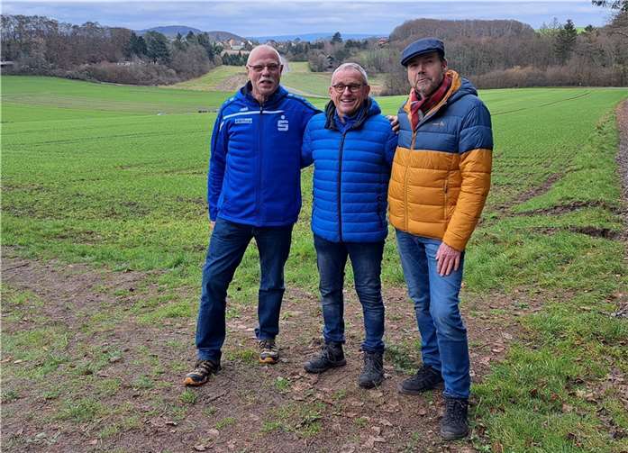 Auch die Wanderer hat viel Spaß auf der Strecke: v.l. Horst Ommer, Karl-Heinz Schuster und Joachim Massion.