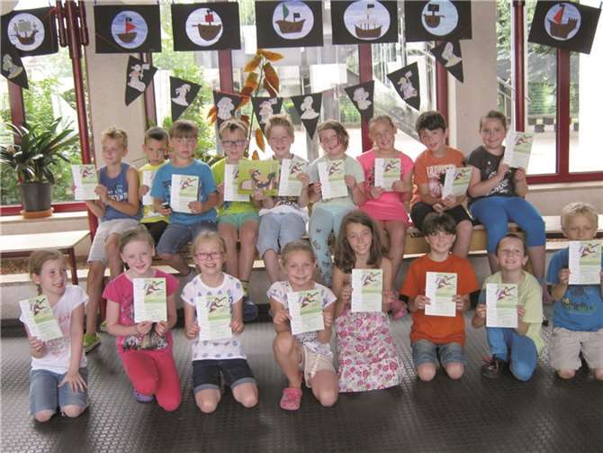 Auch die beiden zweiten Klassen der Margareten Grundschule aus Heimbach freuten sich über ihre erfolgreiche Teilnahme. privat