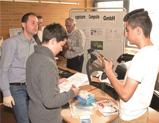 Auch die capricorn Composite GmbH, der neue Betreiber des Nürburgrings, warb an der Boeselager-Realschule um qualifizierten Nachwuchs. privat
