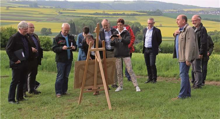 Auch die ehrenamtlich angelegte Streuobstwiese beeindruckte die Kommission.