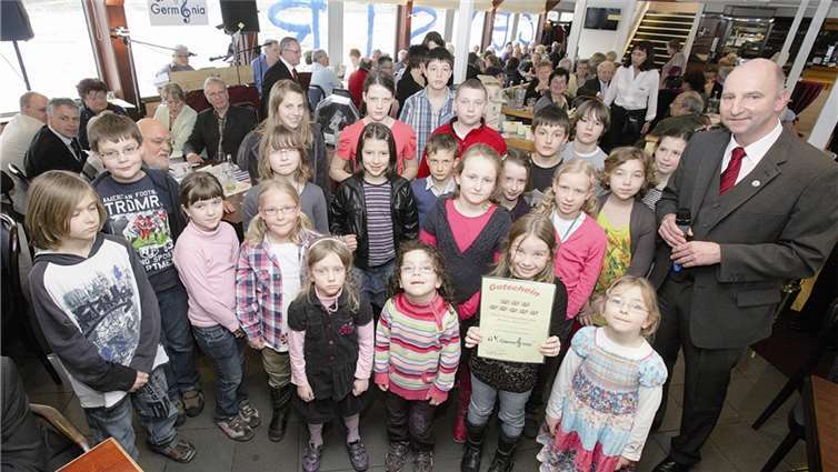 Auch die jüngsten Gäste sind immer sehr zahlreich vertreten. Herzlich willkommen!