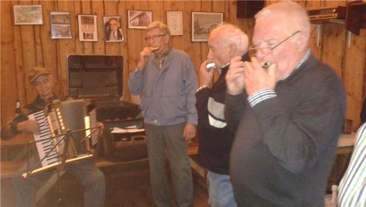 Auch die musikalische Unterhaltung durfte nicht fehlen.