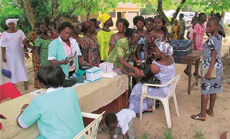 Auch die von der Ghana-Partnerschaft 2011 in Ghana und damit in Afrika eingeführten „Grünen Damen“ profitieren bei ihrem Einsatz für die Gesundheitsvorsorge von der Meckenheimer Silvester-Kollekte. privat