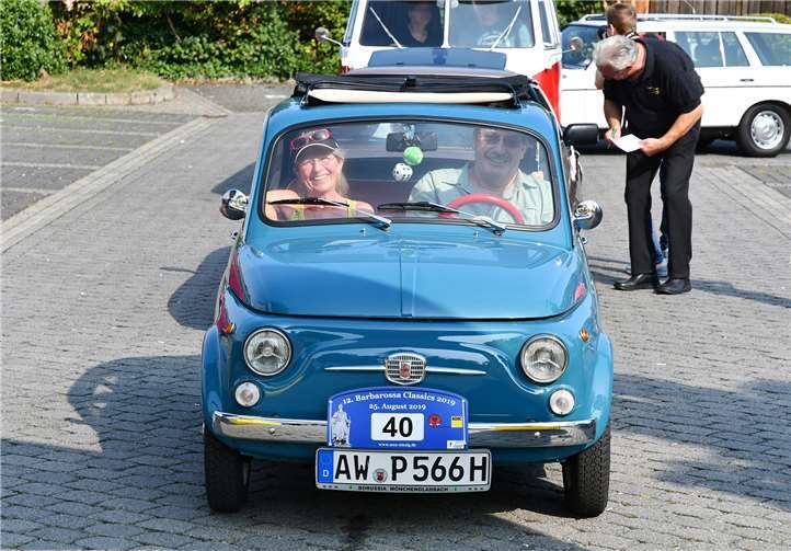 Auch dieser Fiat 500 aus dem Ahrkreis war bei der Rallye dabei.