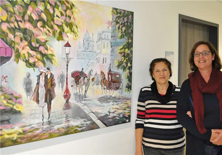 Auch dieses Bild stammt von Olga Rennich (l.), hier mit Birgit Schmitz-Zeitler von der Stadt Meckenheim.  Stadt Meckenheim