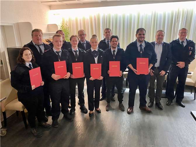 Auch dieses Jahr konnten wieder einige Verpflichtungen sowie Beförderungen vorgenommen werden.  Foto: privat