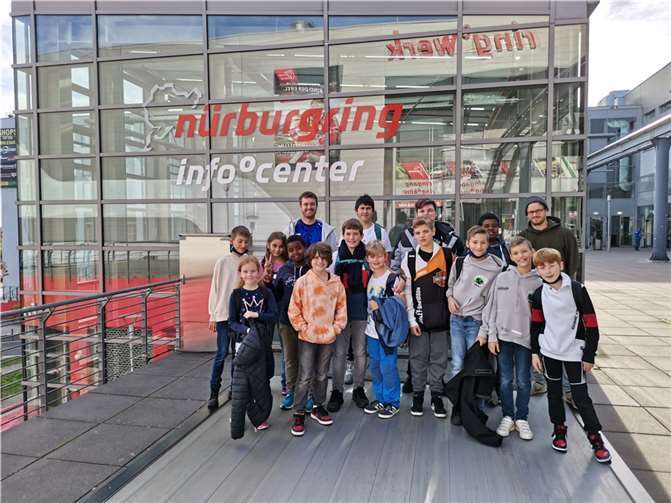 Auch ein Besuch im RingWerk am Nürburgring stand auf dem Programm.