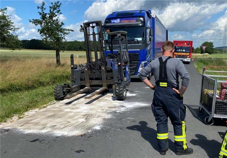 Auch ein Gabelstabler mit auslaufenden Betriebsstoffen verursachte einenEinsatz.