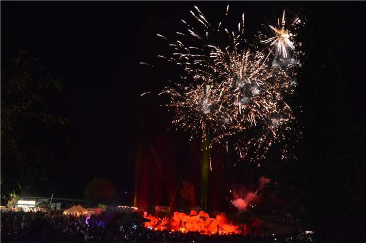 Auch ein kleines Feuerwerk durfte beim Finale nicht fehlen. 