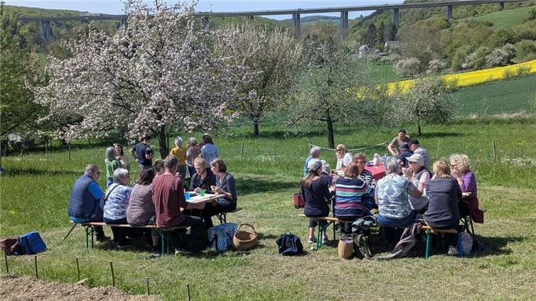 Auch eine Wanderung fand statt.  Foto: privat
