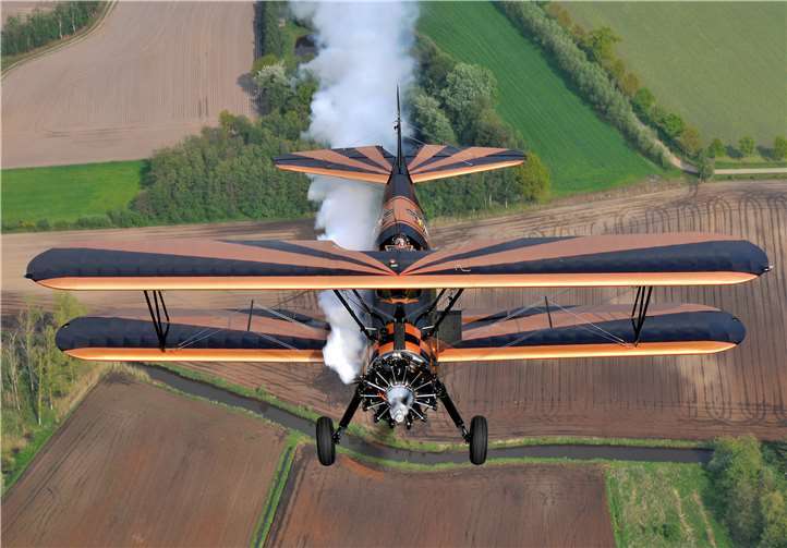 Auch eine historische Boeing Stearman wird in Wershofen zu bestaunen sein. privat