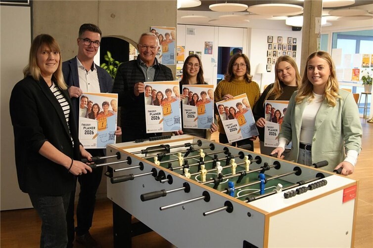 Auch für das kommende Jahr haben die Jugendämter von Kreis und Stadt wieder einen gemeinsamen Online-Freizeitplaner aufgelegt, der einen praktischen Überblick über diverse Ferien- und Freizeitangebote von zahlreichen verschiedenen Vereinen und Organisationen liefert.  Foto: Felix Banaski