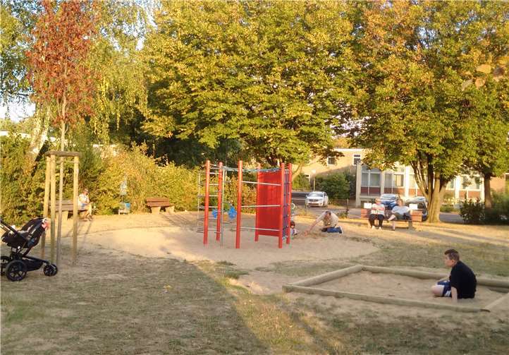 Auch für den Spielplatz am Raiffeisenring wurden Verbesserungsvorschläge gesammelt.  privat