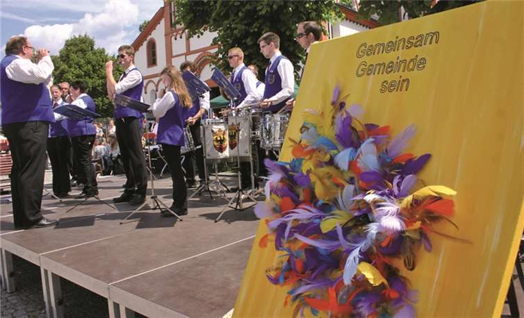 Auch für musikalische Unterhaltung war auf der Kirchplatzbühne gesorgt.