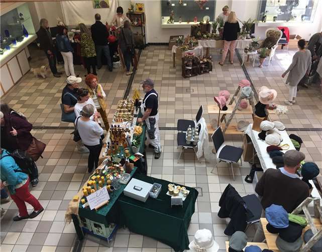 Auch im Glasmuseum wurden verschiedene Waren angeboten.