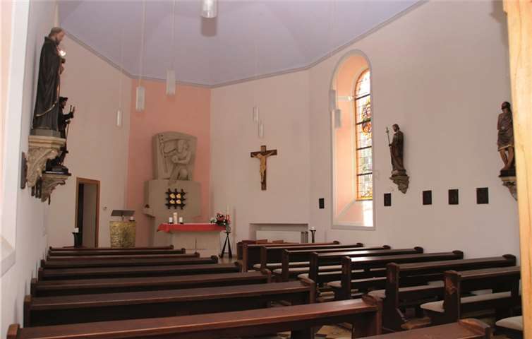 Auch im Innern erstrahlt die Kapelle im neuen Glanz.