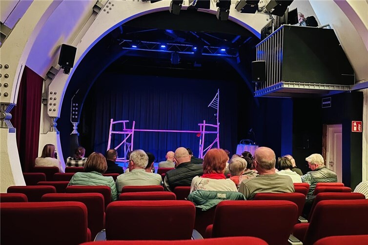 Auch im Theater lassen sich vielfältige Erfahrungen sammeln.