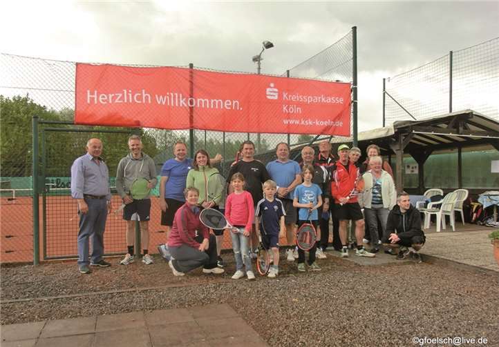 Auch in Flerzheim fanden sich viele Tennisfreunde ein. privat