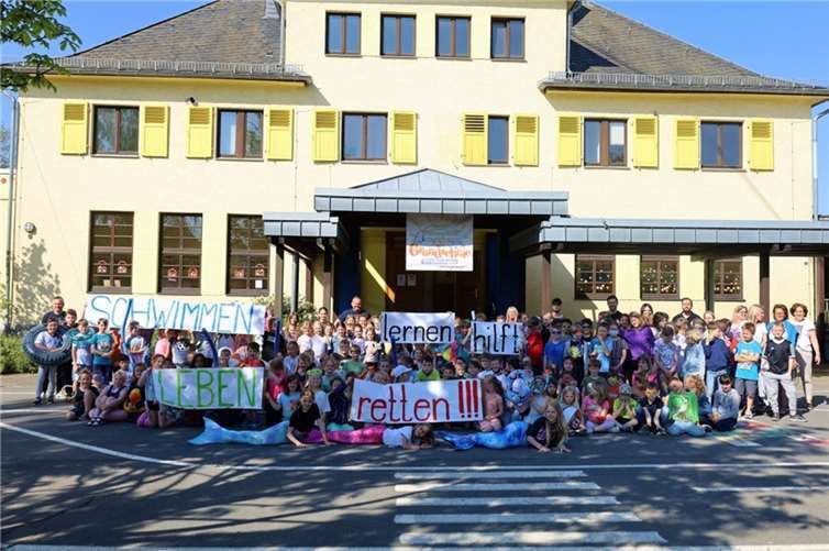 Auch in Straßenhaus wurde demonstriert.