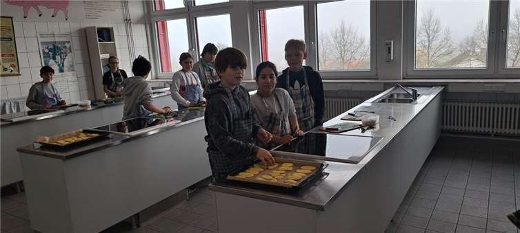 Auch in der Küche herrschte reges Treiben.
