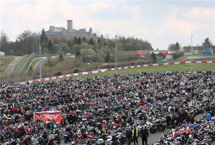 Auch in diesem Jahr besteht im Rahmen des Motorrad-Events die Möglichkeit, sich als potenzieller Spender in die Datenbank der Stefan-Morsch-Stiftung aufnehmen zu lassen. Fotos: privat