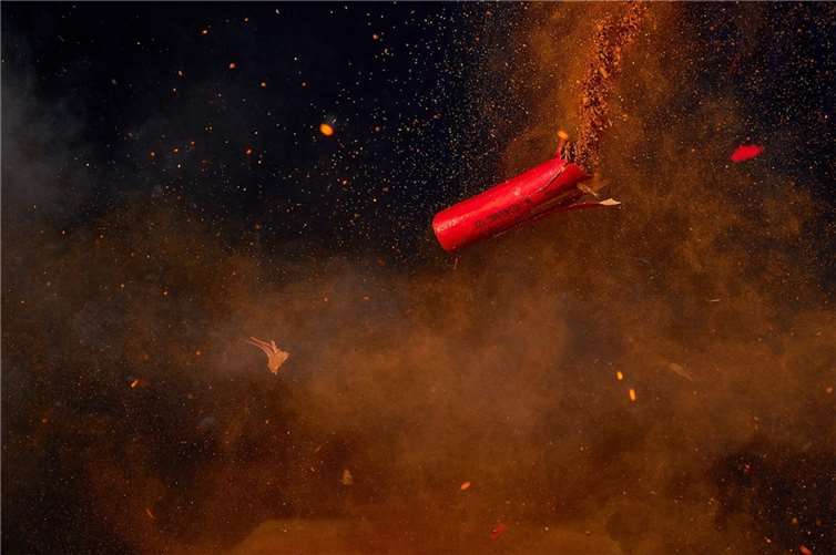 Auch in diesem Jahr gibt es eine Debatte darum, ob das Böllern an Silvester verboten werden sollte.  Foto: pixabay.com
