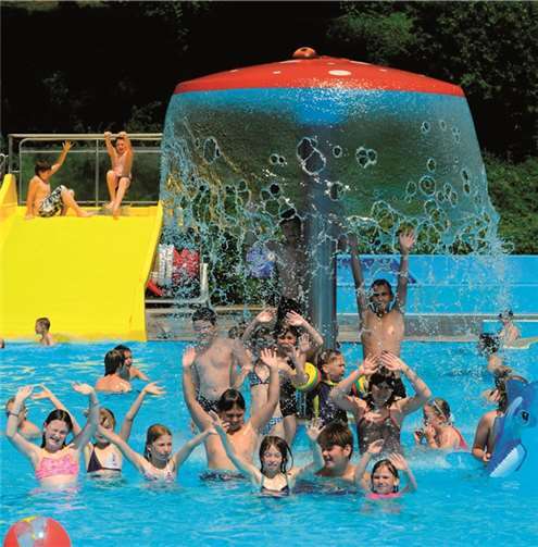 Auch in diesem Jahr wird es wieder das traditionelle Schwimmbadfest im Nettebad geben.  privat