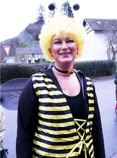 Auch manche süße Biene schwirrte durch den Ort an der Ahr.