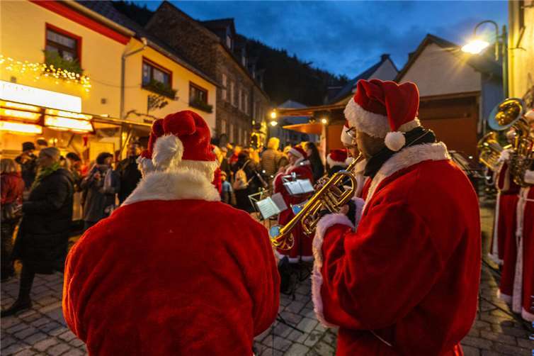 Auch musikalische Darbietungen werden geboten. Foto: Dominik Ketz