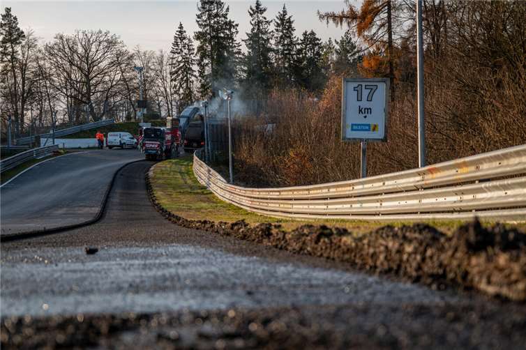 Auch wenn der Asphalt erneuert wird: Die einzigartige Charakteristik der Strecke bleibt erhalten.  Foto: Marius Althof