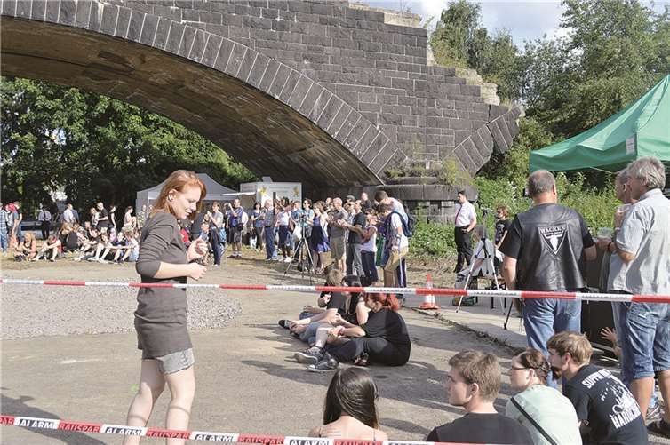Auch wenn man der der Veranstaltung am Friedensmuseum mehr Besucher gewünscht hätte, war doch die Stimmung bestens.